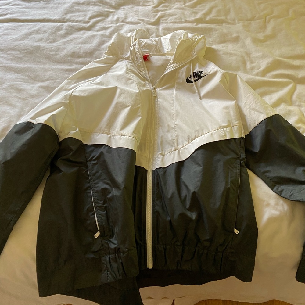 Nike windbreaker
